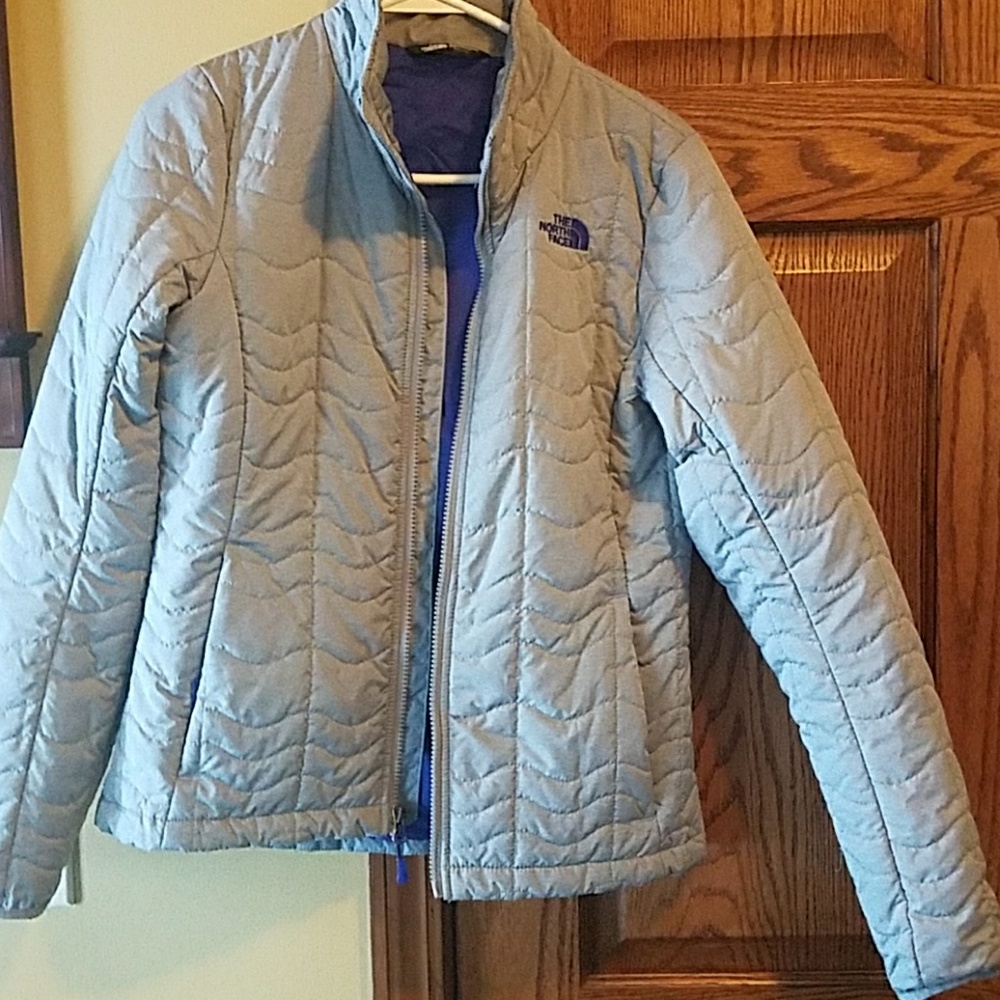Cute North Face Coat - image 1